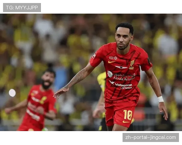 战报：马赛主场2-1绝杀里尔，奥巴梅扬点射制胜